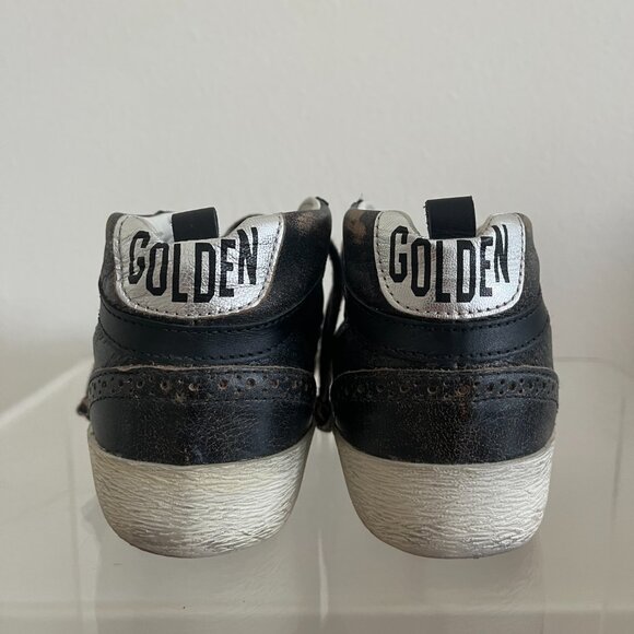 LIKE NEW Golden Goose Mid Star Sneakers - Picture 7 of 12